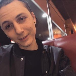 Meet your Posher, Brandon